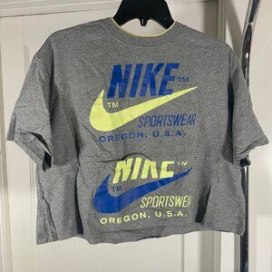 Nike Sportswear NSW Icon Clash Shirt Womens XL Crop Big Swoosh Performance Tee